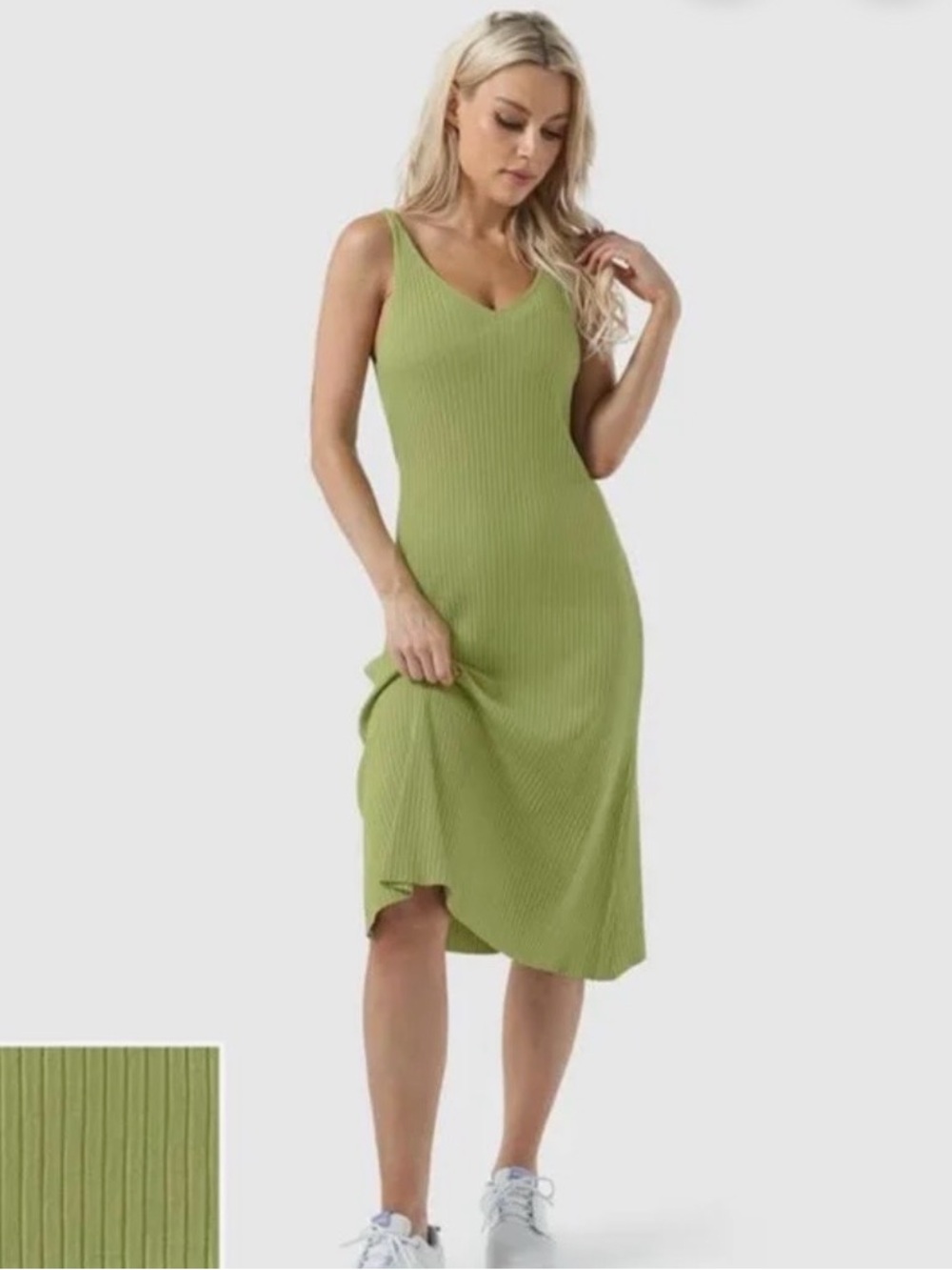 NWT HALARA Ribbed V‑Neck Maxi Dress